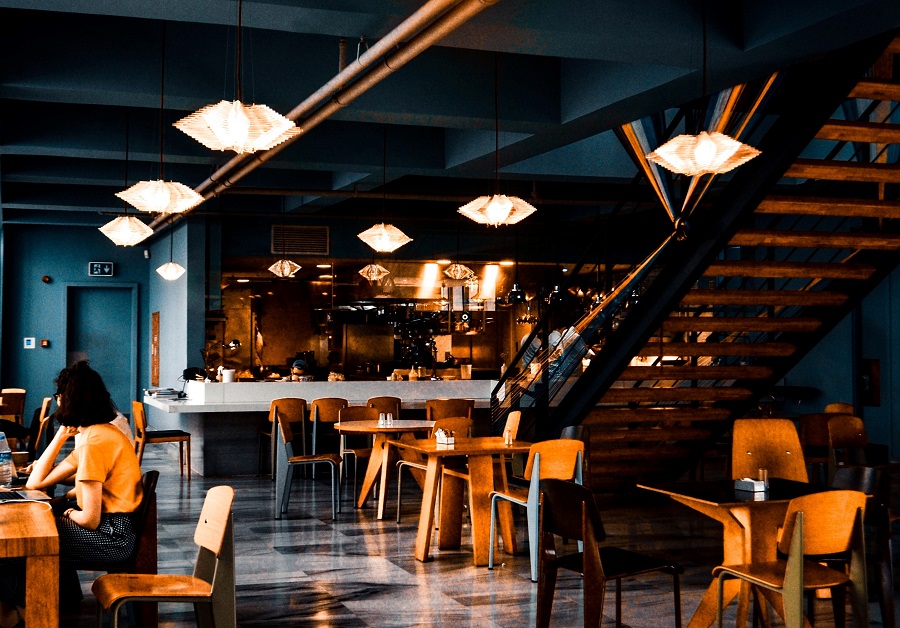 Restauranteurs: 4 Smart Light Techniques You Need to Implement